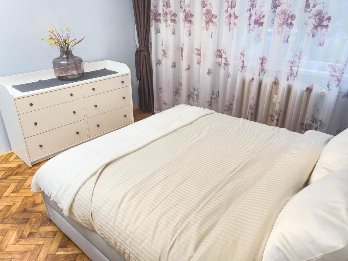 Oradea Comfort Corner Exterior photo